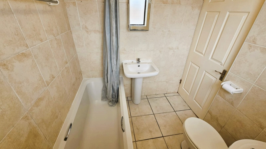 2 Bedroom Property for Sale in George East Western Cape